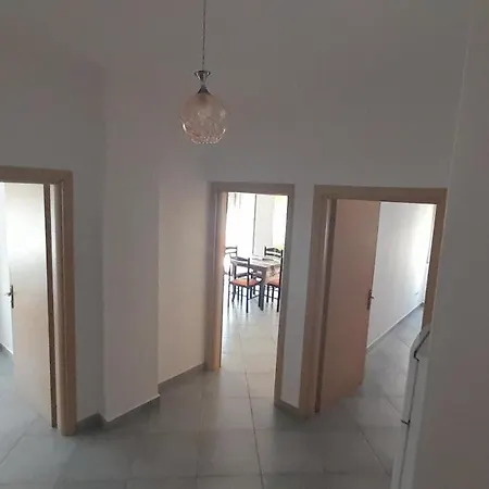 Te Shkembi * Durrës